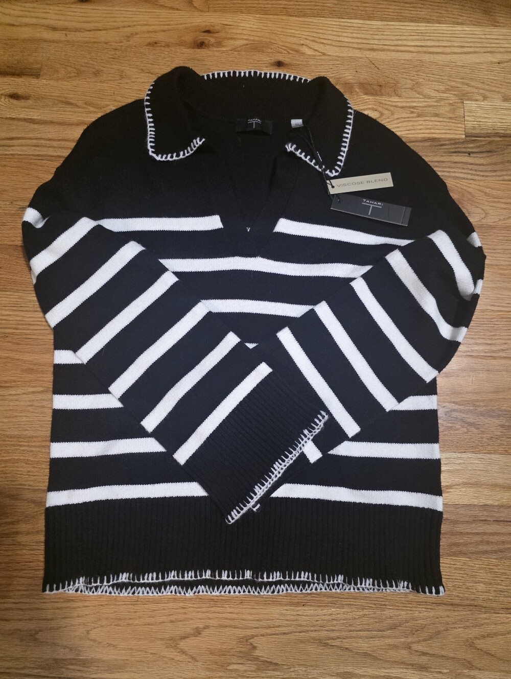 Tahari Black White Striped V-Neck Collared Sweater Petite Small-NWT